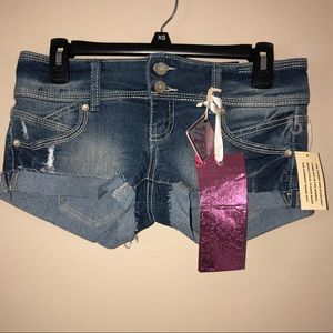 Almost Famous Shortie Jean Shorts